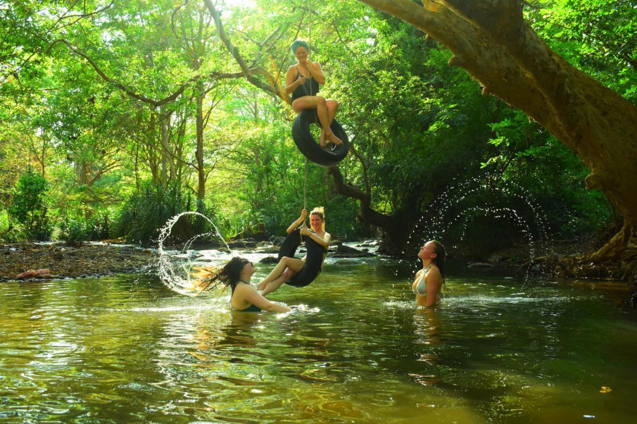 Silent River Cottage Удавалаве Экстерьер фото